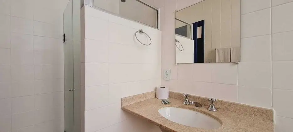 Standard Tek Büyük veya İki Ayrı Yataklı Oda, 1 Çift Kişilik veya 2 Tek Kişilik Yatak