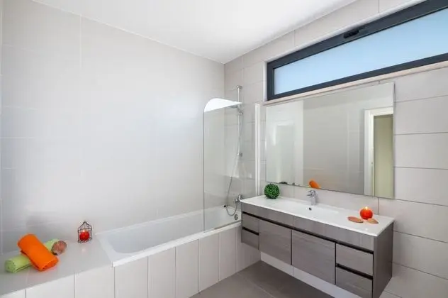 Villa, 4 Yatak Odası, Kişiye Özel Havuzlu, Deniz Manzaralı