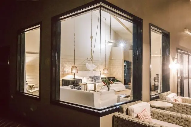 Signature Canopy Suite
