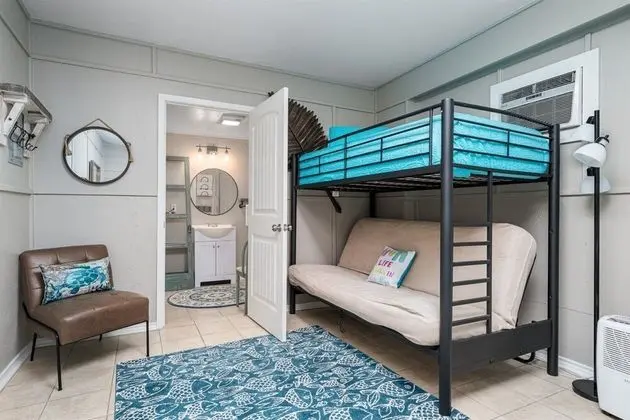 Ev, Birden Çok Yatak, Balkon