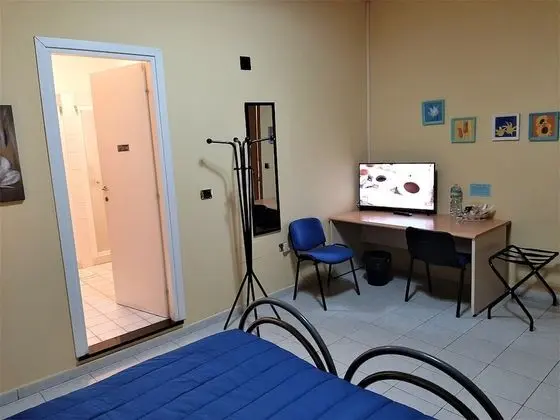 Üç Kişilik Oda
