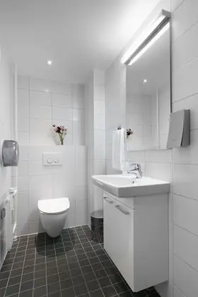 Stüdyo, Özel Banyo