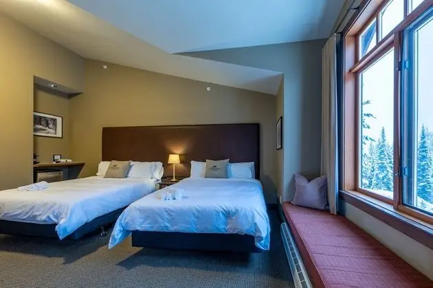 Deluxe Oda, Sigara İçilmez, Dağ Yamacı