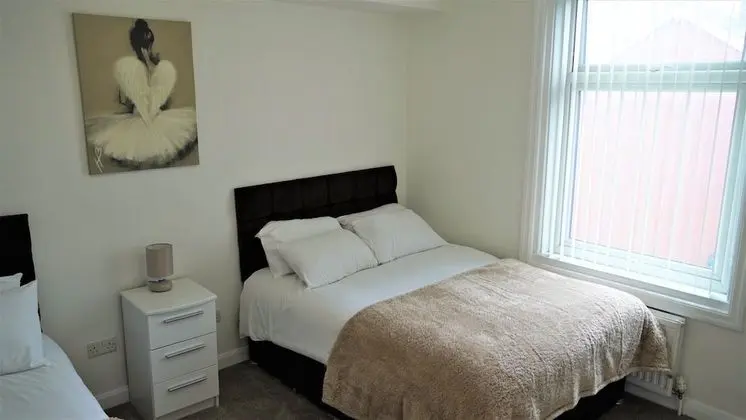 Ev, Özel Banyo (2 Bed Occupancy 7)