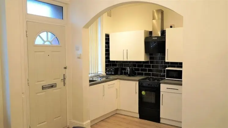 Ev, Özel Banyo (2 Bed Occupancy 7)