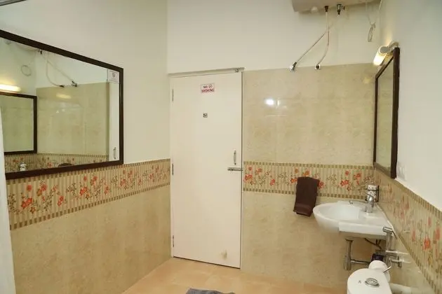 Premium Tek Büyük Yataklı Oda