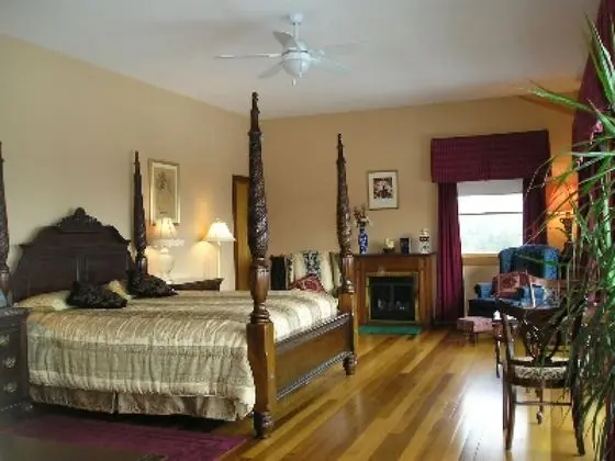 Luxury Stüdyo Süit, Banyolu/Duşlu (Garnet Suite)