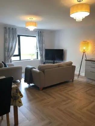 Apart Daire, Banyolu/Duşlu, Bahçe Manzaralı