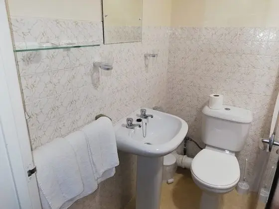 Tek Kişilik Oda (with Private Bathroom)