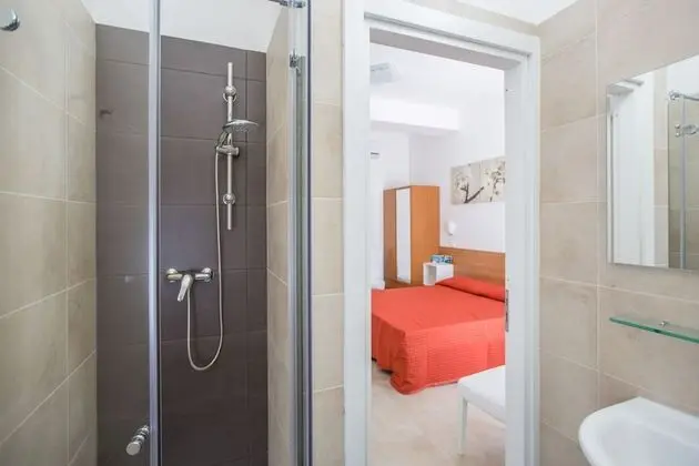 Tek Büyük Yataklı Oda, Balkon