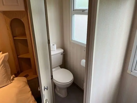 Economy Karavan, Banyolu/Duşlu