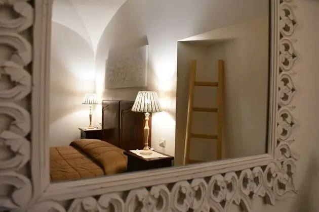 Superior Tek Büyük veya İki Ayrı Yataklı Oda, Havuz Manzaralı