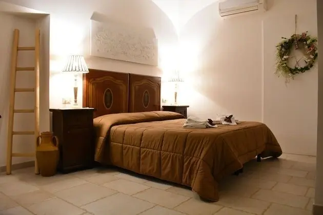 Superior Tek Büyük veya İki Ayrı Yataklı Oda, Havuz Manzaralı