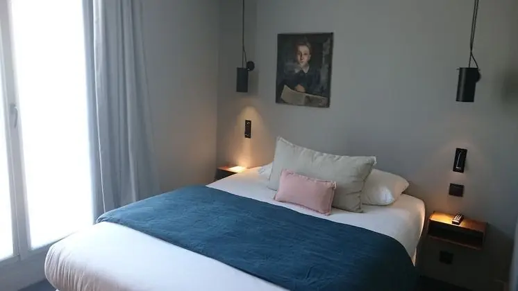 Classic Tek Büyük Yataklı Oda