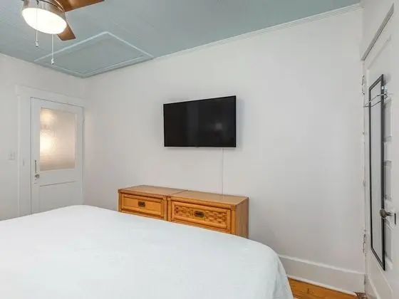 Ev, Birden Çok Yatak, Havuz Kullanımı, Havuz Manzaralı