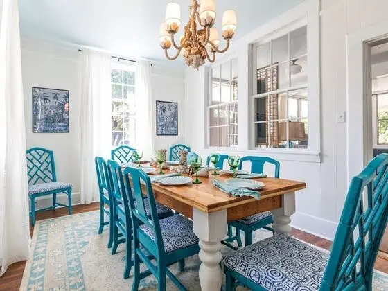 Ev, Birden Çok Yatak, Havuz Kullanımı, Havuz Manzaralı