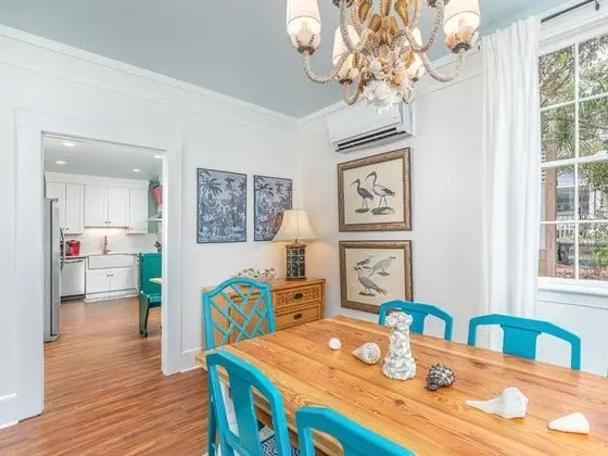 Ev, Birden Çok Yatak, Havuz Kullanımı, Havuz Manzaralı