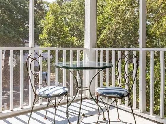 Ev, Birden Çok Yatak, Havuz Kullanımı, Havuz Manzaralı