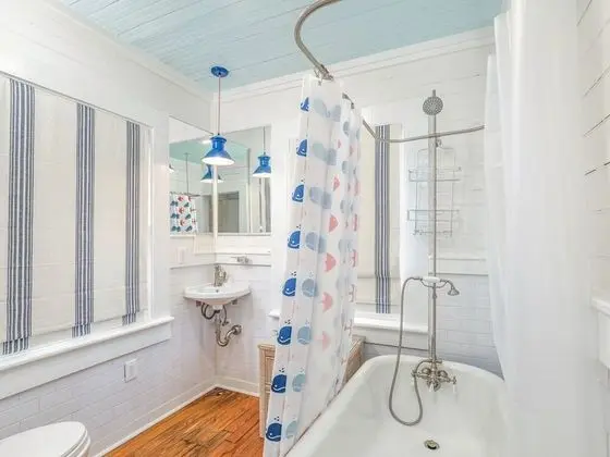 Ev, Birden Çok Yatak, Havuz Kullanımı, Havuz Manzaralı