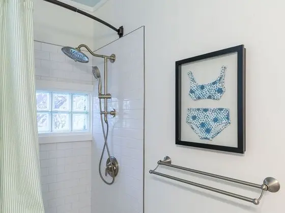 Ev, Birden Çok Yatak, Havuz Kullanımı, Havuz Manzaralı