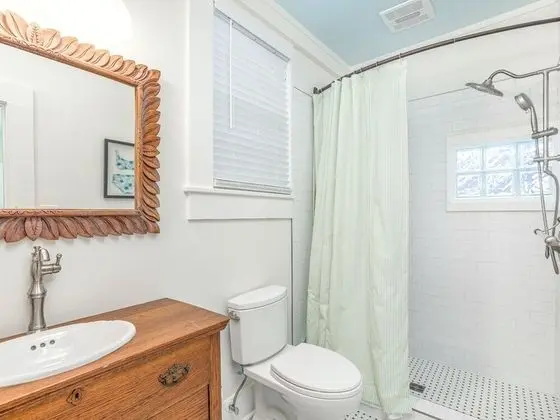 Ev, Birden Çok Yatak, Havuz Kullanımı, Havuz Manzaralı