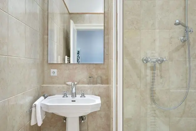 Apart Daire, 3 Yatak Odası, Balkon, Park Manzaralı