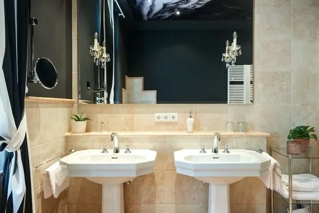 Apart Daire, 3 Yatak Odası, Balkon, Park Manzaralı