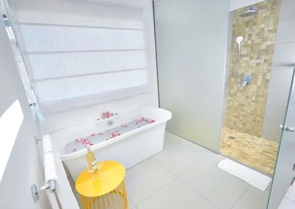 Luxury Villa, 3 Yatak Odası, Havuz Manzaralı, Bahçeli