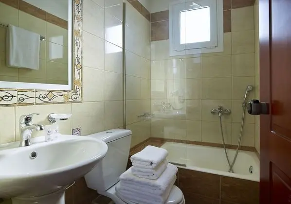 Apart Daire, 1 Yatak Odası, Kısmi Deniz Manzarası