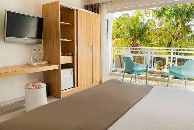 Coral Signature Garden View