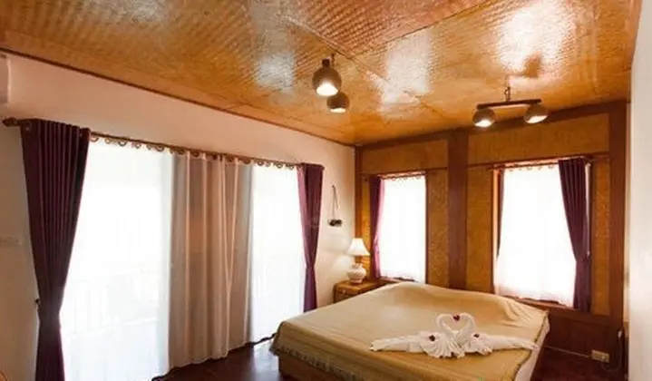 Executive Oda (Mezzanine Room )