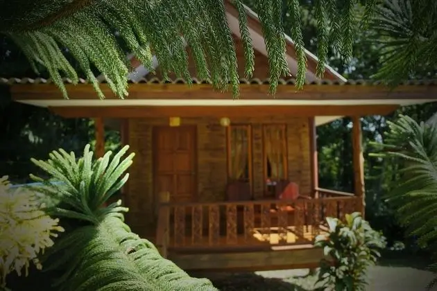 Bungalow Garden View