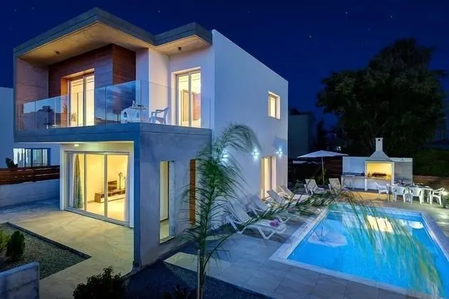 Villa, 3 Yatak Odası, Kişiye Özel Havuzlu