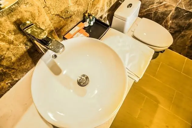 Deluxe Tek Büyük Yataklı Oda, Deniz Manzaralı