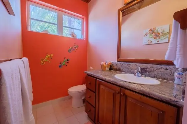 Luxury Daire (Coral Bay Villas - Eagle Ray Suite)
