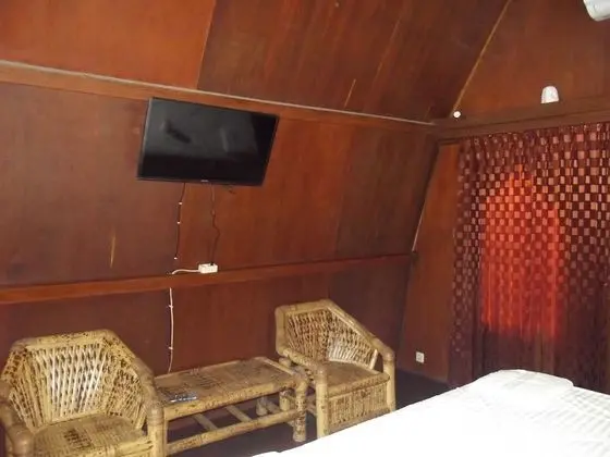 Deluxe Bungalov, 1 Çift Kişilik Yatak, Havuz Manzaralı, Havuz Kenarı