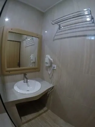 Deluxe Tek Büyük Yataklı Oda, 1 Büyük (Queen) Boy Yatak, Bahçe Manzaralı