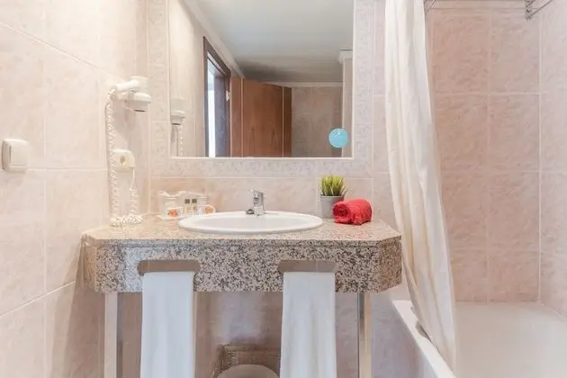 Standard Üç Kişilik Oda