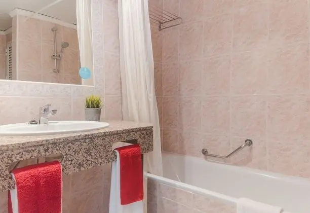 Standard Üç Kişilik Oda