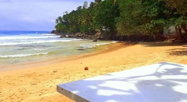 Deluxe Tek Büyük Yataklı Oda, Kısmi Deniz Manzaralı