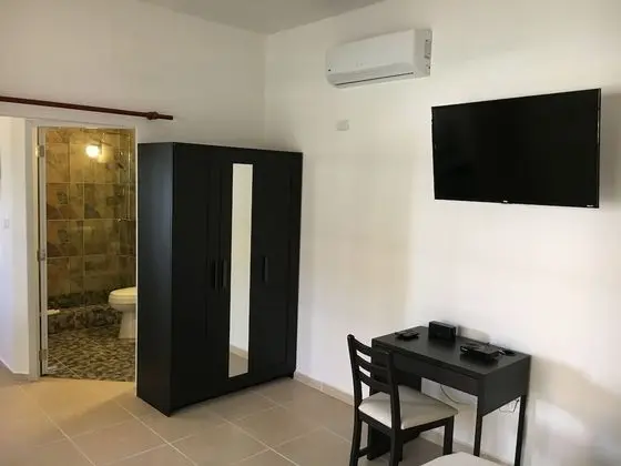 Deluxe Süit, 1 En Büyük (King) Boy Yatak ve Çekyat, Veranda, Havuz Manzaralı