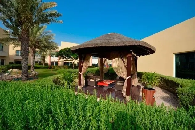 Family Villa, 4 Yatak Odası, Bahçe Manzaralı, Havuz Kenarı