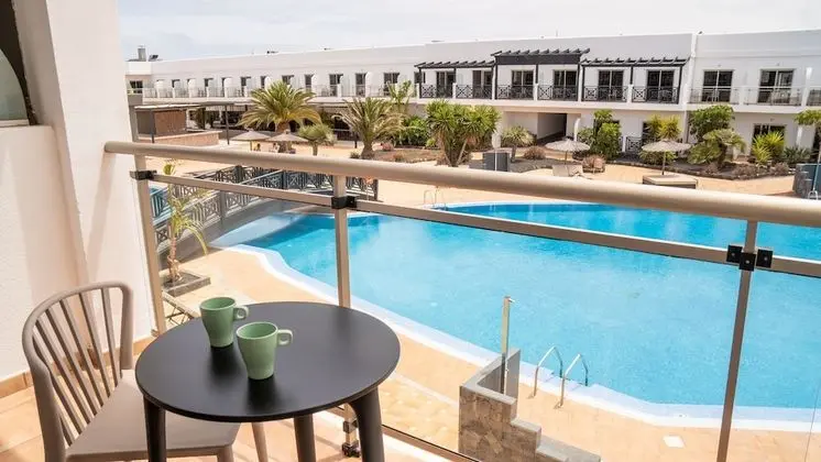 Premium Oda, Havuz Manzaralı (2 Adultos)