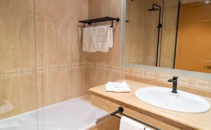 Premium Oda, Havuz Manzaralı (2 Adultos)
