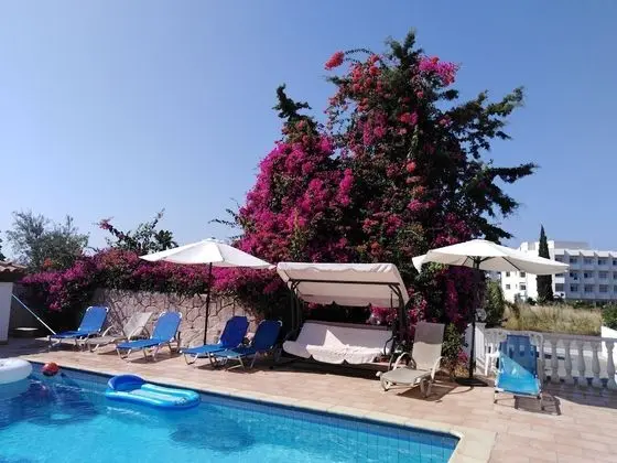 Villa, Birden Çok Yatak Odası, Sigara İçilebilir, Veranda