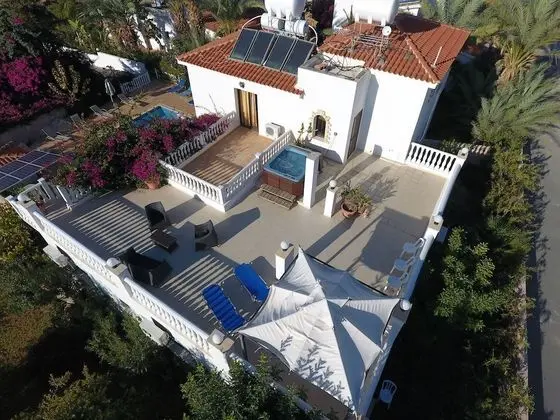 Villa, Birden Çok Yatak Odası, Sigara İçilebilir, Veranda