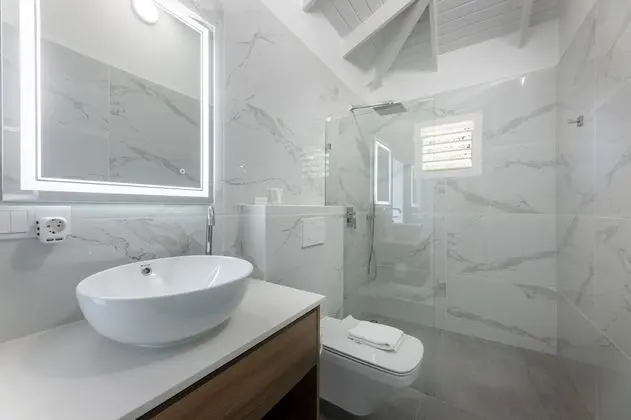 Design Villa, 4 Yatak Odası, Kişiye Özel Havuzlu, Deniz Manzaralı