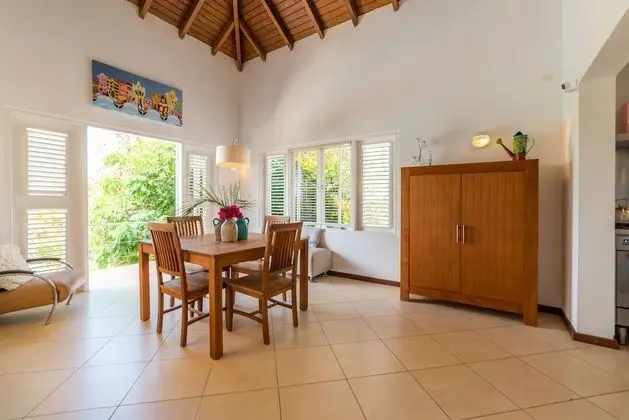 Deluxe Villa, 4 Yatak Odası, Bahçe Manzaralı (3 Bedrooms)
