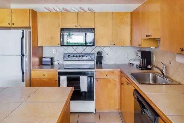 1-Bedroom Beach Level (4105)
