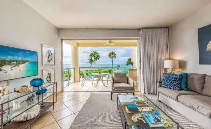 1-Bedroom Oceanfront (4201)